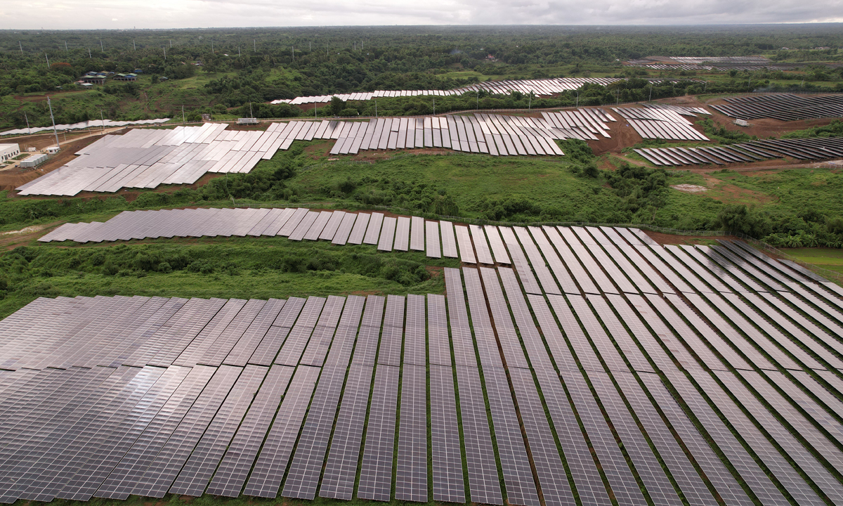 Rows of solar panels at the PV plant in Maragondon, Cavite which is Prime Solar’s one of two plants supplying up to 128 megawatts of clean, renewable energy.